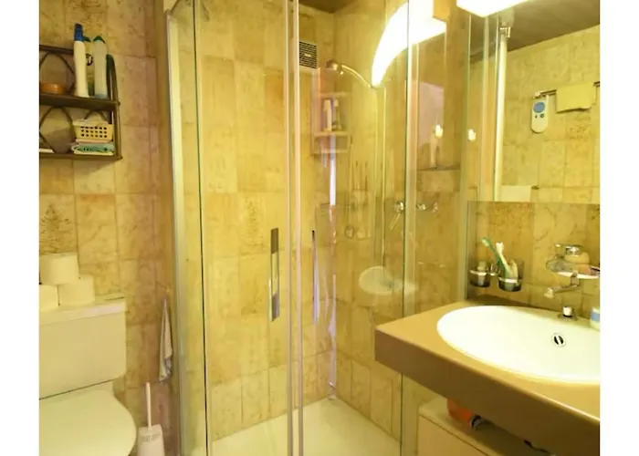 Tolle 2,5 Galeriewohnung شقة